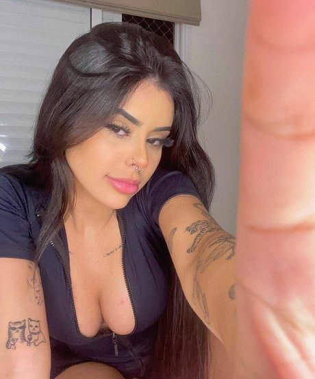 Mah Tavares best star photos