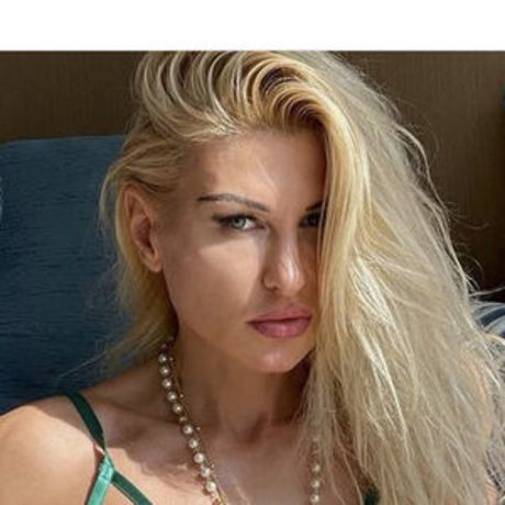 Mie Fit sex star galleries