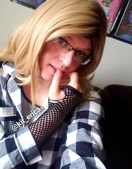 ericakitoo model hd archive