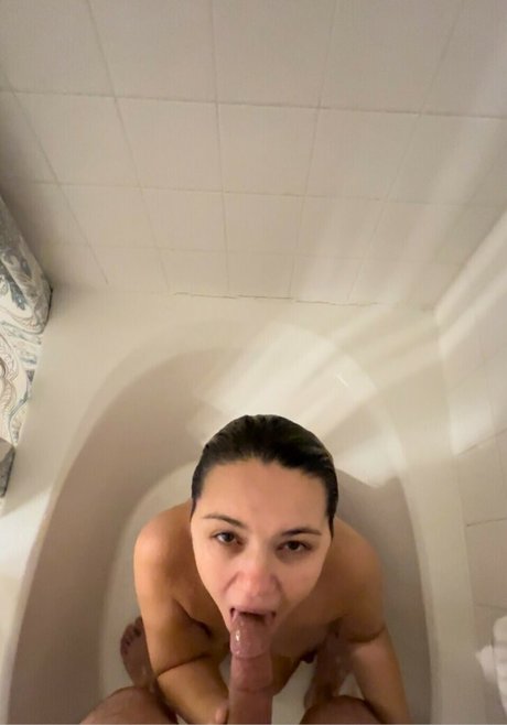 AshLeague pornstar top image