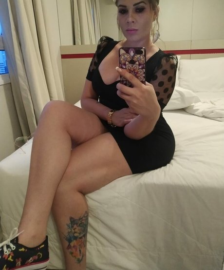 Casal Canalha model sex image