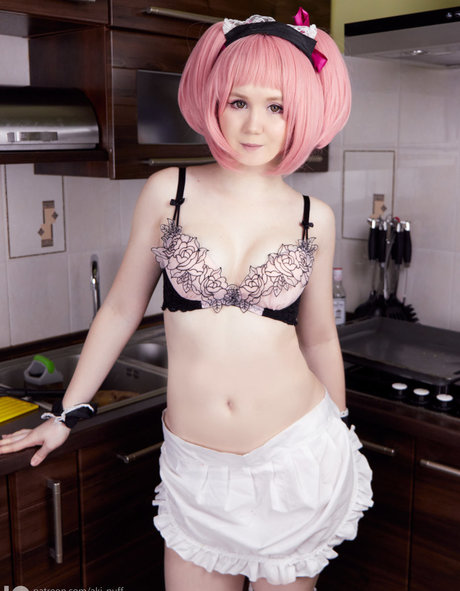 aki puff model nice picture