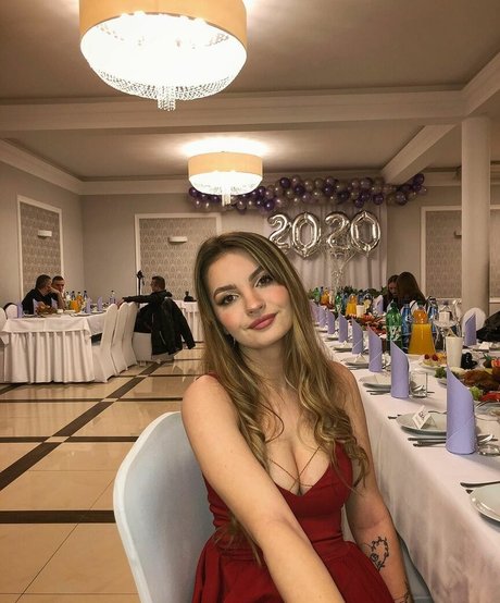 Studniowka hd actress photo