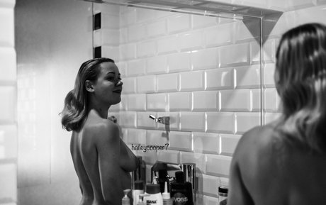 Hailey Cooper pornstar gallery