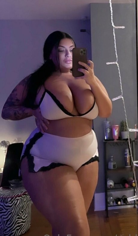 Ashley091 pretty pornstar pics