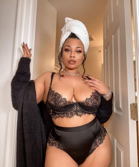 Passion Jonesz free pornstar pics