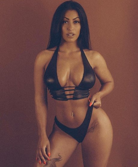 Lapaloma 11 naked star images