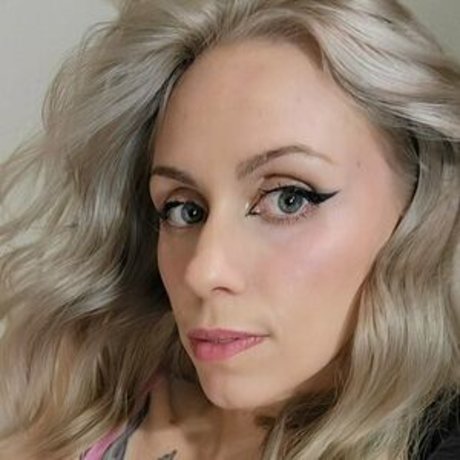 Thatmilfmaid nude actress picture