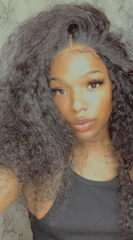 TS Lariya Dior hot star picture