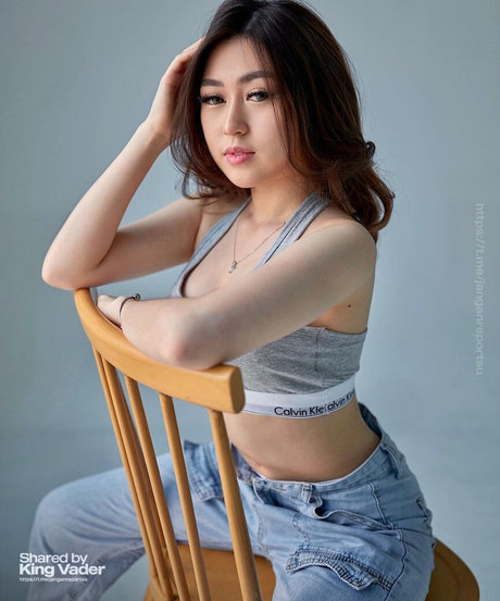 Felicia Carissa beautiful star photos