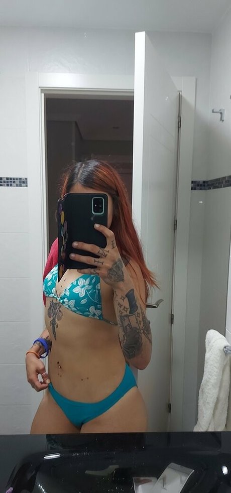 Karlay pretty actress photo