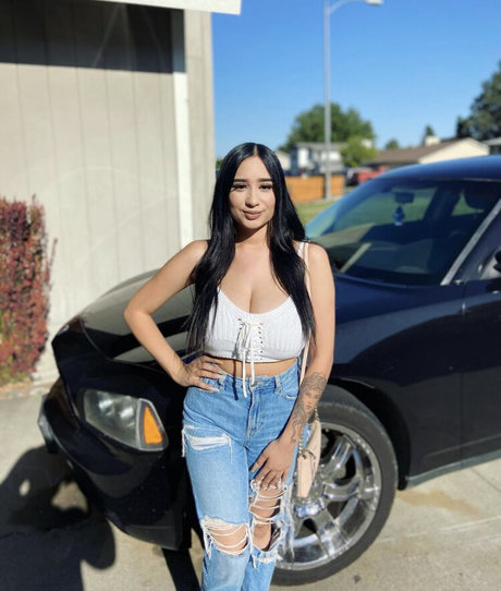 bitamartinezz sexy pornstar images