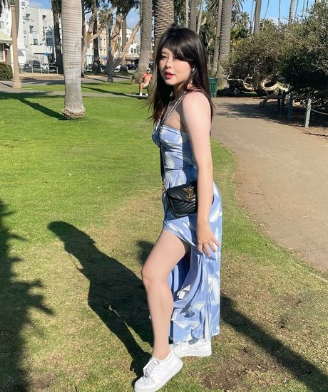 Julia Nakamura Profile pic