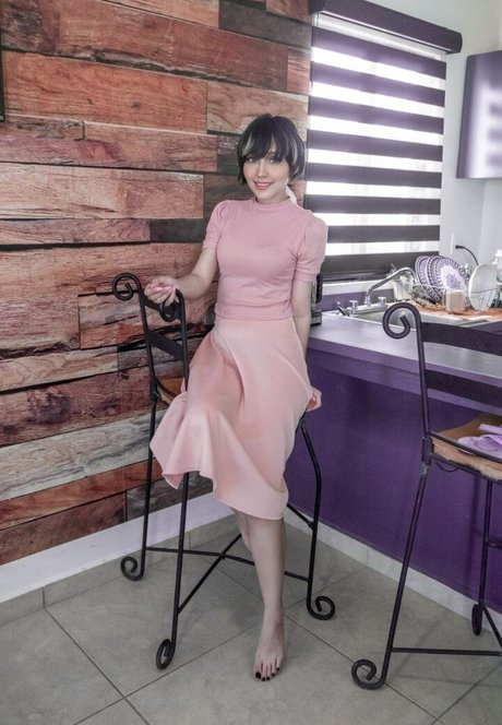 s meriweather pornstar pretty img