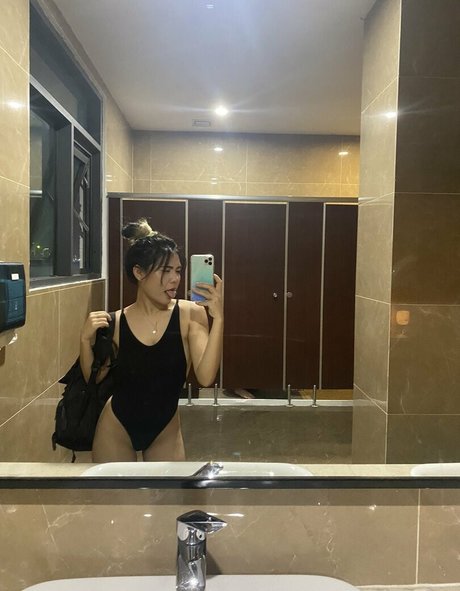 Suniebae erotic star photos