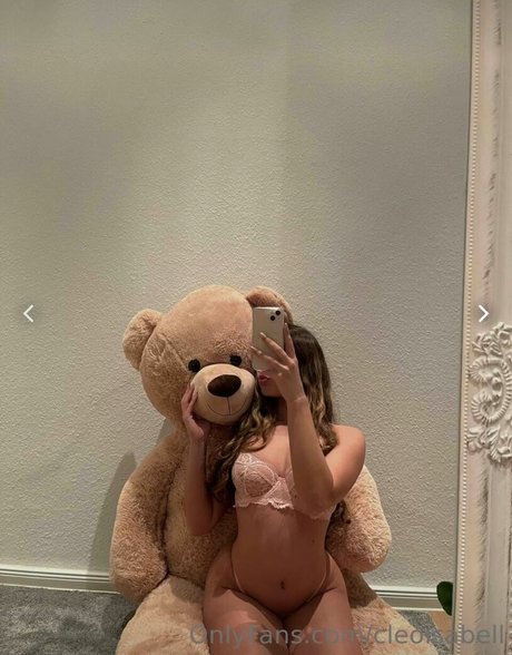 Cleo Isabell pornstar nudes img