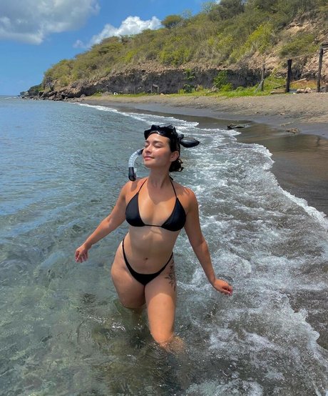 POISONIVA perfect actress gallery