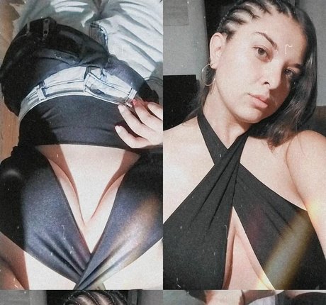 Agustina Doffo naked star archive