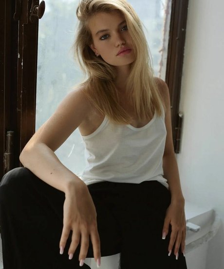 Daria Tyazkhun actress photo