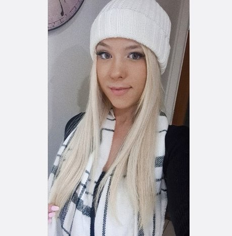 KimJade999 star pretty gallery