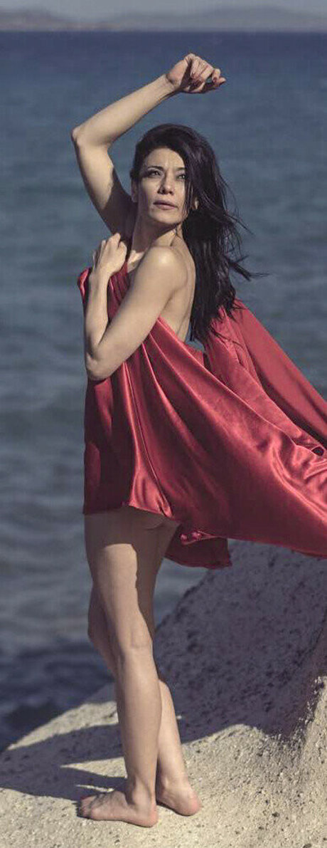 Asra Tin model free images