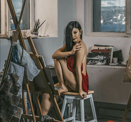 Asra Tin perfect star photos