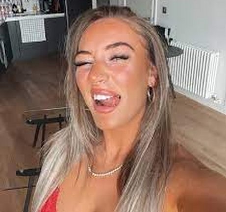 Charley Max model perfect pic