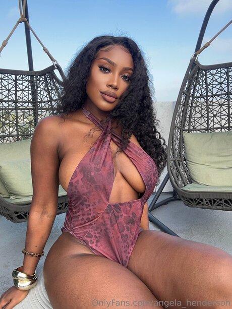 Angela Henderson exclusive pornstar pic