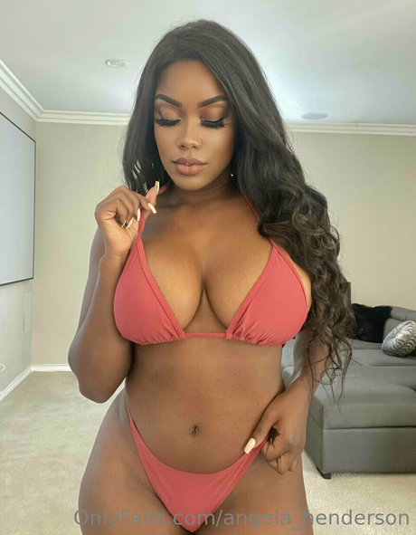 Angela Henderson top model photos