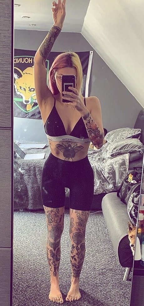 Gigisleek pornstar picture