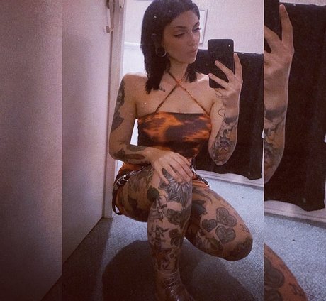 Gigisleek star porn pictures