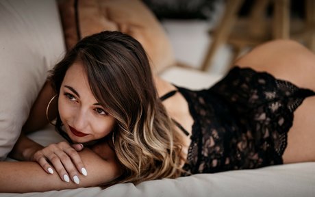 Its Hey Babe sexy pornstar galleries