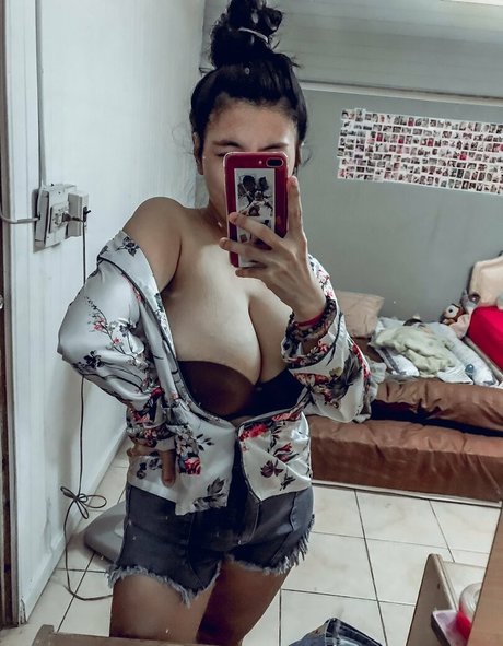 Aungsumalyn pornstar hd photos