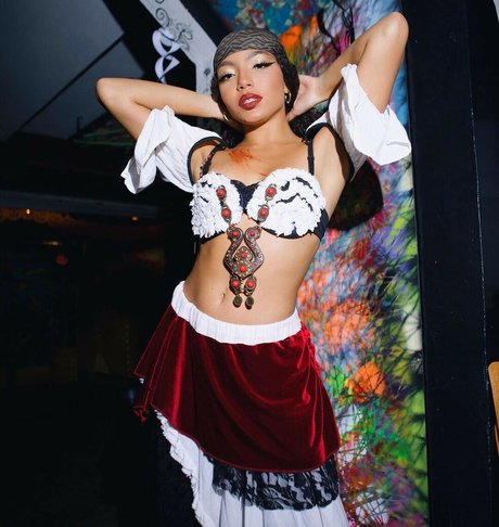 Any Gabrielly model xxx picture