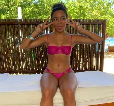 Any Gabrielly star pornographic photo