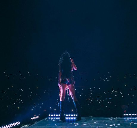 Any Gabrielly free star pic