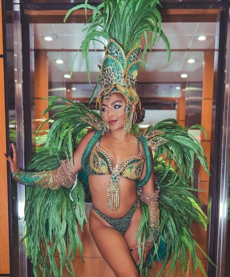 Any Gabrielly star nude pics