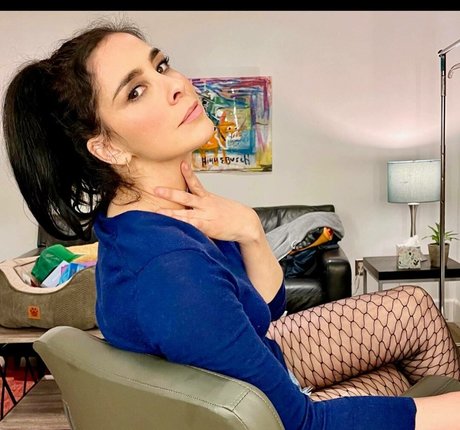 Sarah Silverman sexy star gallery