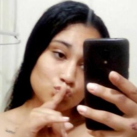 rican krizzy model naked gallery