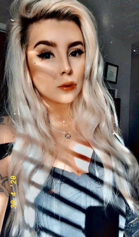 SJ Valenz star sex galleries