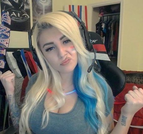 SJ Valenz pornstar hd pic