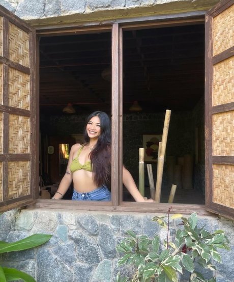 Ryssaxlo actress pics