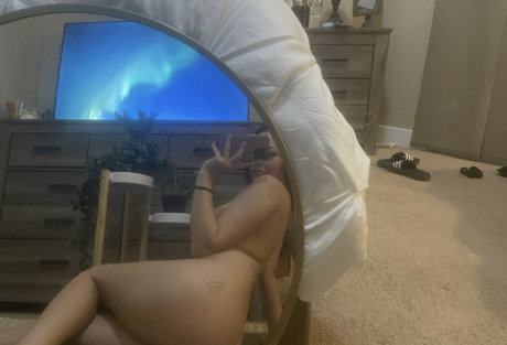 Raerobertsonn star nice photo