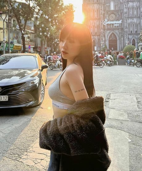 plinhhhhh star sexy picture