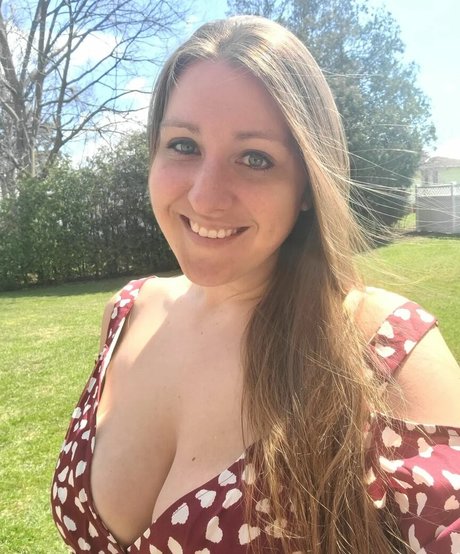 Caityy Cakesss star adult pics