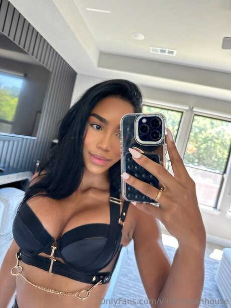 FitBabeXOXO beautiful model gallery