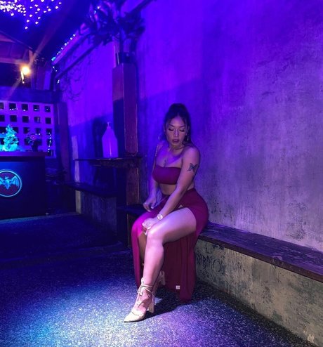 Kimberly Nguyen star top images