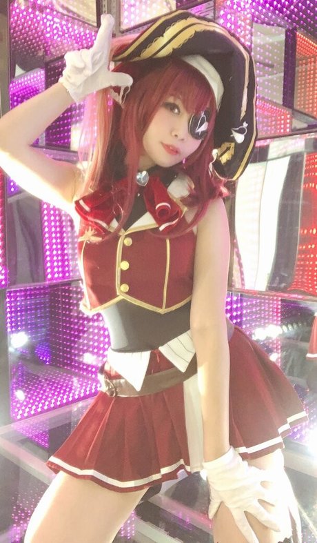 Akicoser beautiful model pics