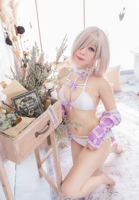 Akicoser star sexy pic