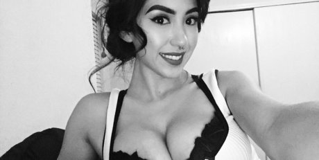 Alexandra Nicole pretty star pictures